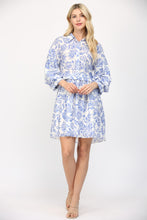 Load image into Gallery viewer, FATE Two Toned Floral Print Mini Dress in White/Blue