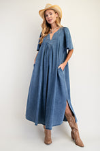 Load image into Gallery viewer, Easel Washed Denim Maxi Dress in Dark Denim