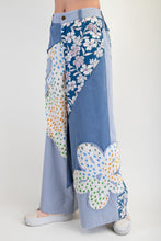 Load image into Gallery viewer, Easel Mix n Match Flower Patched Woven Pants in Denim