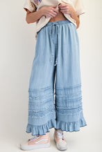Load image into Gallery viewer, Easel Self Fray Chambray Pants in Light Denim
