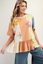 Load image into Gallery viewer, Easel Color Mix Flower Patched Top in Toast Vanilla