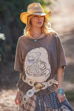 Load image into Gallery viewer, Easel Mineral Washed Top with Studded Western Graphic Patch in Ash Mocha