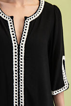 Load image into Gallery viewer, GiGio Solid Color Linen Blend Top with Trim Details in Black