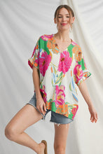 Load image into Gallery viewer, Jodifl Big Floral Print Boxy Top in Green