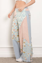 Load image into Gallery viewer, BlueVelvet Multi Contrasting Wide leg Pants in Dusty Sky Multi