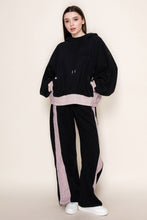 Load image into Gallery viewer, White Birch Contrasting Fleece and Quilted Knit Top in Black
