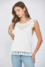 Load image into Gallery viewer, FATE Tassel Detailed Knit Sweater in White