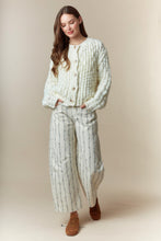 Load image into Gallery viewer, Peach Love Chunky Knit Cardigan in Cream