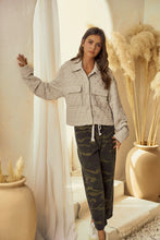 Load image into Gallery viewer, LovLov Solid Color Quilted Jacket in Oatmeal