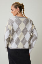Load image into Gallery viewer, Sunday Edition Knit Argyle Pattern Sweater in White-H.Grey