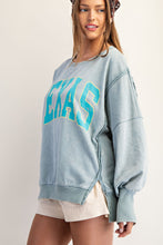 Load image into Gallery viewer, ee:some OVERSIZED Snow Washed "TEXAS" Sweatshirt in Dusty Blue