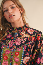 Load image into Gallery viewer, &merci Exclusive Floral Print Top in Black Multi Floral