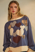 Load image into Gallery viewer, Oddi Mixed Hear Applique Knit Top in Navy Multi