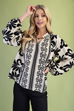 Load image into Gallery viewer, GiGio Two Toned Contrasting Print Top with Fringe Details in Off White