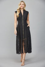 Load image into Gallery viewer, FATE Front Zip Lace Midi Dress in Black