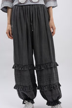 Load image into Gallery viewer, BlueVelvet Chambray Tiered Ruffle Joggers in Black