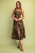Load image into Gallery viewer, GiGio Leopard Print Front Zip Midi Dress in Camel