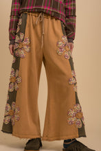 Load image into Gallery viewer, BlueVelvet Flower Patched French Terry Knit Pants in Rust Multi