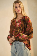 Load image into Gallery viewer, Oddi Floral Print Peasant Top in Rust Multi
