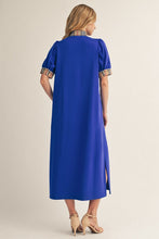 Load image into Gallery viewer, Jodifl Solid Color Midi Dress with Contrasting Classic Check in Royal