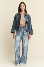 Load image into Gallery viewer, J.nna Denim Floral Print Pants in Floral Wash Dark