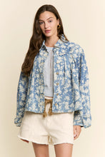 Load image into Gallery viewer, J.nna Floral Print Pleated Denim Jacket in Med Blue Denim