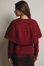 Load image into Gallery viewer, Forte Cable Knit Caplet Cardigan in Red