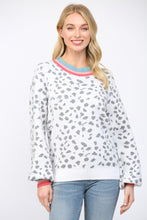 Load image into Gallery viewer, FATE Animal Jacquard Knit Sweater in White Charcoal