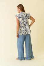 Load image into Gallery viewer, Doe & Rae Denim Ruffle Bottom Wide Leg Pants in Denim
