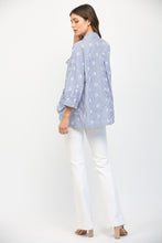Load image into Gallery viewer, FATE Embroidery Detailed Stripe Button Down Top in White Blue