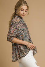 Load image into Gallery viewer, Umgee Paisley Print Peplum Top in Black/Pink