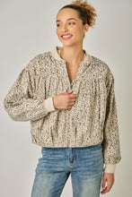 Load image into Gallery viewer, Mystree Vintage Leopard Print Zip-up Jacket in Ecru