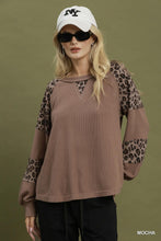 Load image into Gallery viewer, Umgee Leopard Mix Thermal Top in Mocha