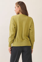 Load image into Gallery viewer, TCEC Flying Mallard Duck Sweater in Green
