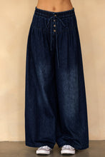 Load image into Gallery viewer, Storia Dark Wash Drawstring Wide-leg Pants in Denim
