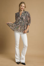 Load image into Gallery viewer, Umgee Paisley Print Peplum Top in Black/Pink
