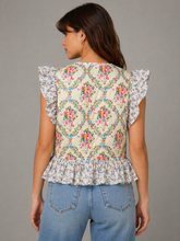 Load image into Gallery viewer, So Me Mixed Floral Print Quilted Vest in Cream Combo