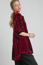 Load image into Gallery viewer, Umgee Velvet Tunic Top with Pearls in Wine