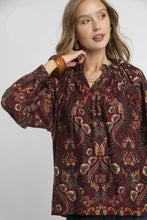 Load image into Gallery viewer, Umgee Floral Damask Print Top in Wine Mix