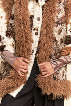 Load image into Gallery viewer, Davi & Dani Floral Jacquard and Faux Fur Trim Vest in Brown