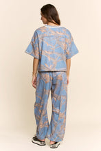 Load image into Gallery viewer, Davi & Dani Camo Print Lounge Set in Blue