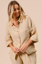 Load image into Gallery viewer, BiBi Crinkle Gauze Shirt And Short Set in Oatmeal