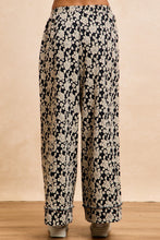 Load image into Gallery viewer, BiBi Floral Jacquard Wide Leg Pants in Black/Light Grey