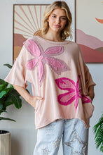 Load image into Gallery viewer, Oli & Hali OVERSIZED Contrasting Flower Patch Top in Blush