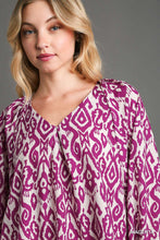 Load image into Gallery viewer, Umgee Abstract Two Tone Printed V-Neck Top in Magenta