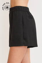 Load image into Gallery viewer, Umgee Luxeknit Mid Rise Pull On Shorts in Black