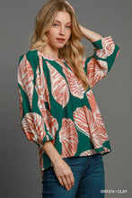 Load image into Gallery viewer, Umgee Two Toned Floral Print Top in Green/Clay