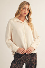 Load image into Gallery viewer, Jodifl Scallop Trim Detail Button Down Satin Top in Champagne