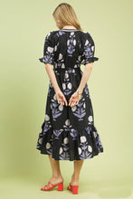 Load image into Gallery viewer, Umgee Bold Floral Print Midi Dress in Black/Blue