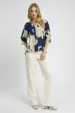 Load image into Gallery viewer, Umgee Bold Peony Floral Print Top in Navy